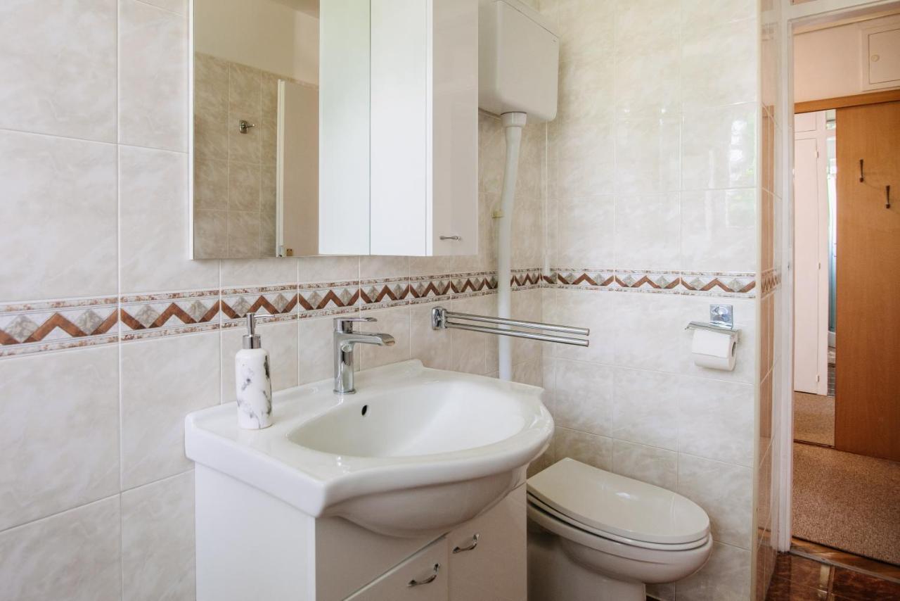 Sunnynest Apartment - 3Br Apt With Free Parking & Wi-Fi, Close To Lapad Bay Beach Dubrovnik Buitenkant foto
