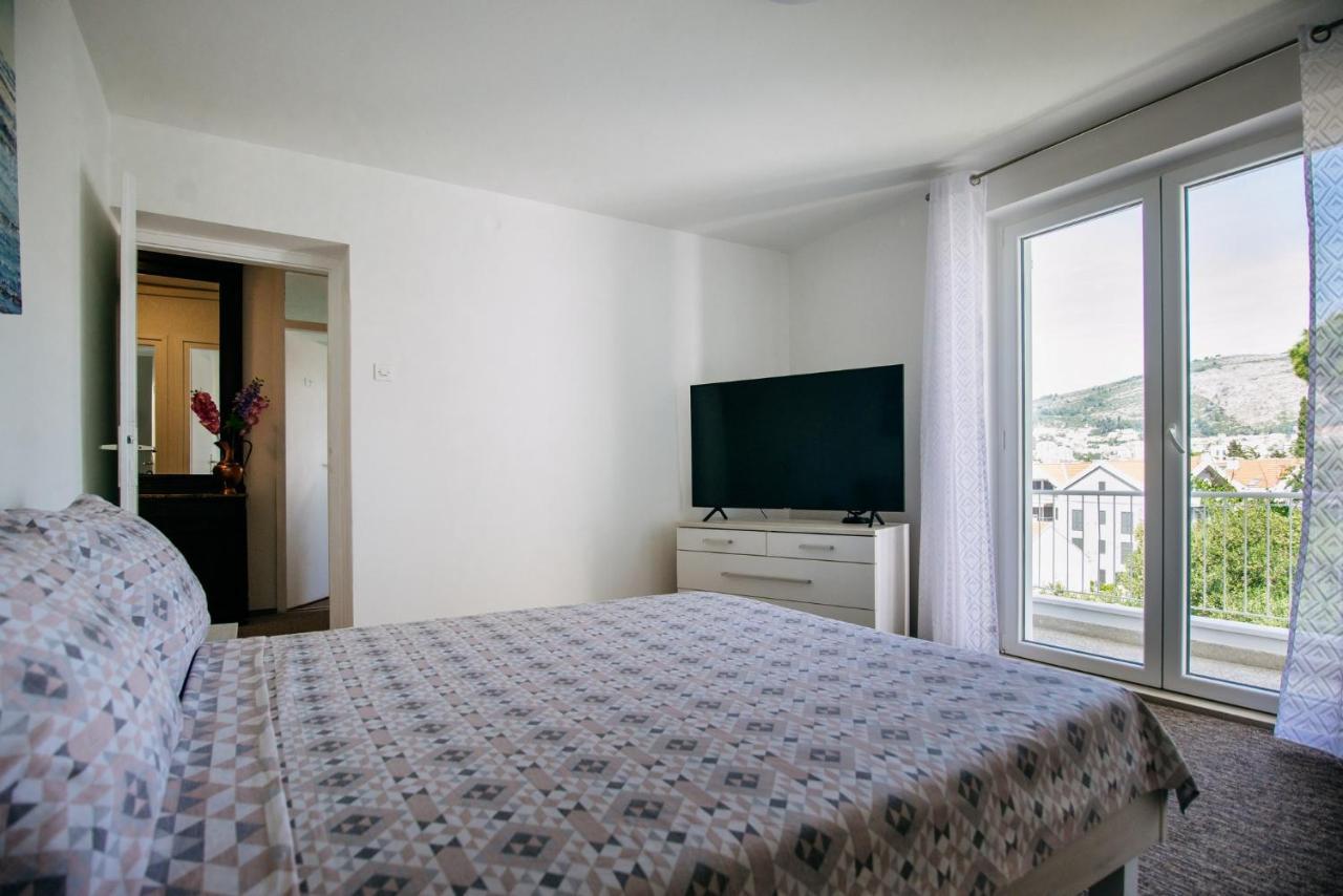 Sunnynest Apartment - 3Br Apt With Free Parking & Wi-Fi, Close To Lapad Bay Beach Dubrovnik Buitenkant foto