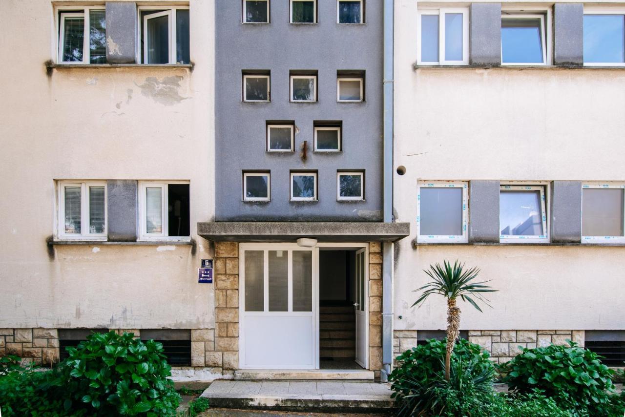 Sunnynest Apartment - 3Br Apt With Free Parking & Wi-Fi, Close To Lapad Bay Beach Dubrovnik Buitenkant foto